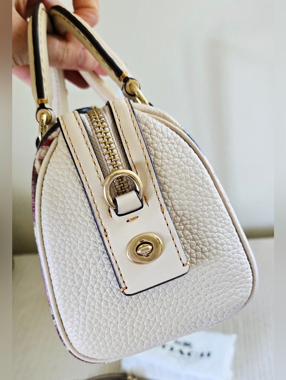 Coach Mint X Serf Ruby Satchel 18 - Picture 4 of 14
